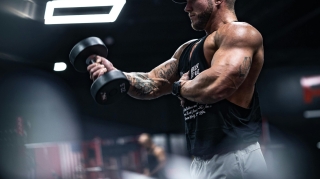 Muscle_Man_18